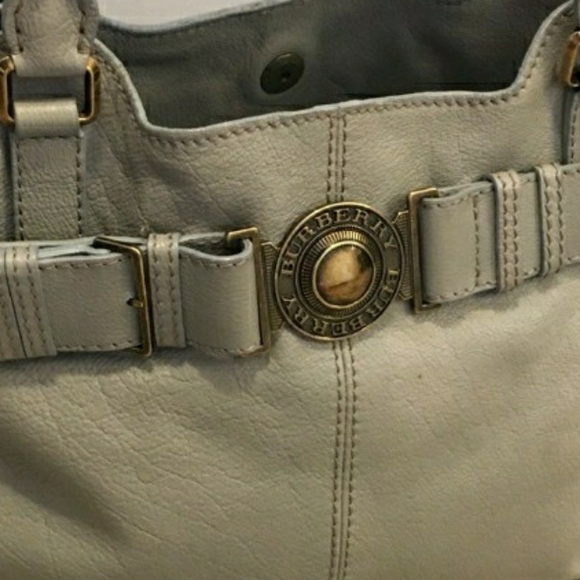 Burberry leather large tote /traveler.💯Authentic - Picture 11 of 16